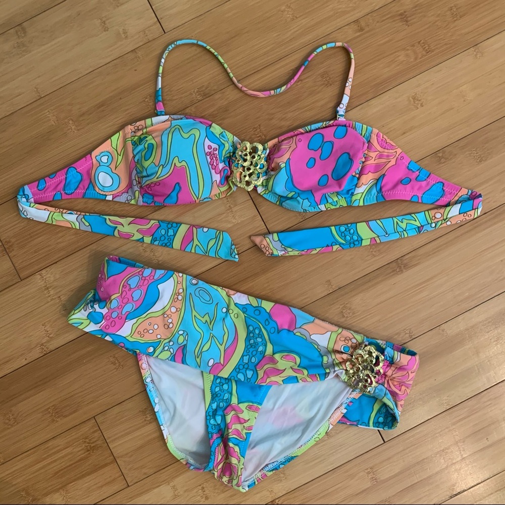 Trina Turk 2 Piece Swimsuit Size: 6/Top-8/Bottom
